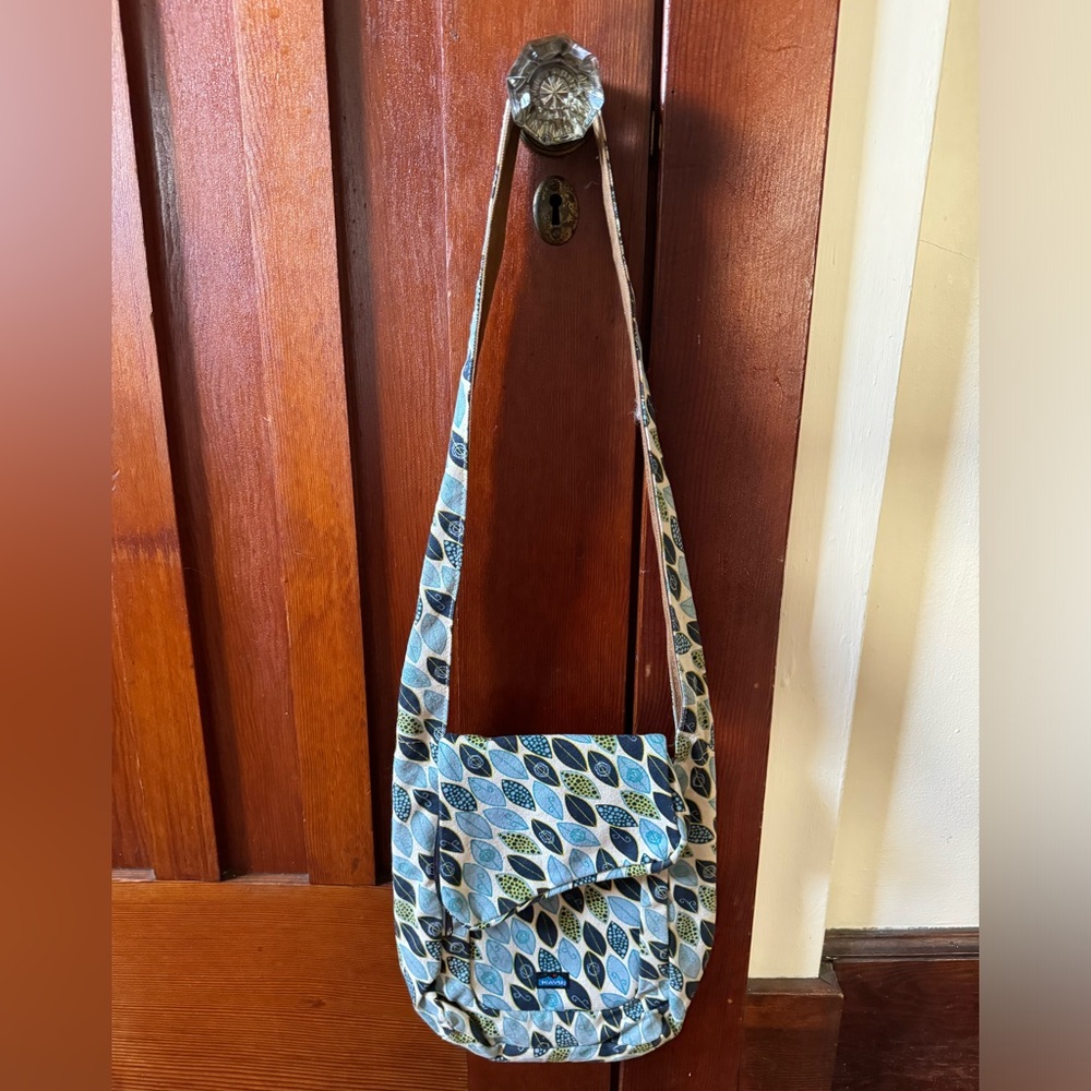 Kavu Purse